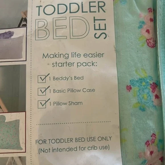Toddler Bed Set - Lavender and White - Picture 3 of 3